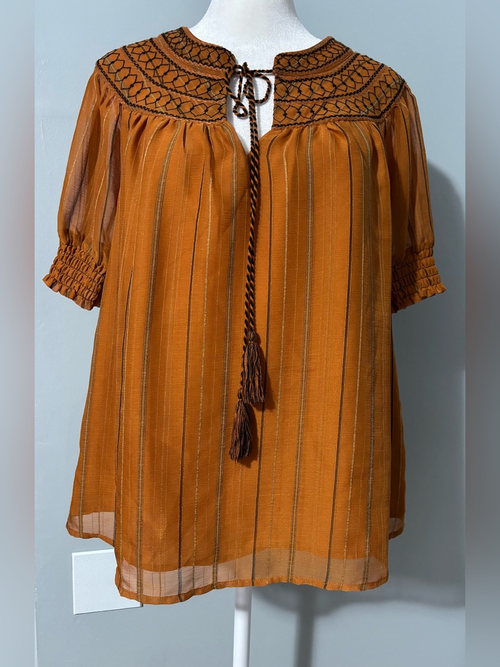 Moon River Women’s Embroidered Tie-Neck Peasant Blouse in Burnt Orange Size Smal